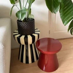 Xenos Bijzettafel Calvin - bordeauxrood - ø35x35 cm- Bijzettafels