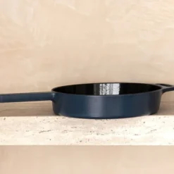 Hugo Kennis koekenpan - gietijzer - blauw/zwart - ø24 cm- Pannen