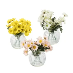 Xenos Kunstbloemen madeliefjes in glazen pot - geel - ø11.5x20 cm- Kunstbloemen