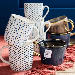 Xenos Mok met gouden oor - donkerblauw - 250 ml- Mokken|Kerstcadeaus