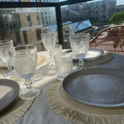 Xenos Placemat franjes - zand - ⌀38 cm- Placemats