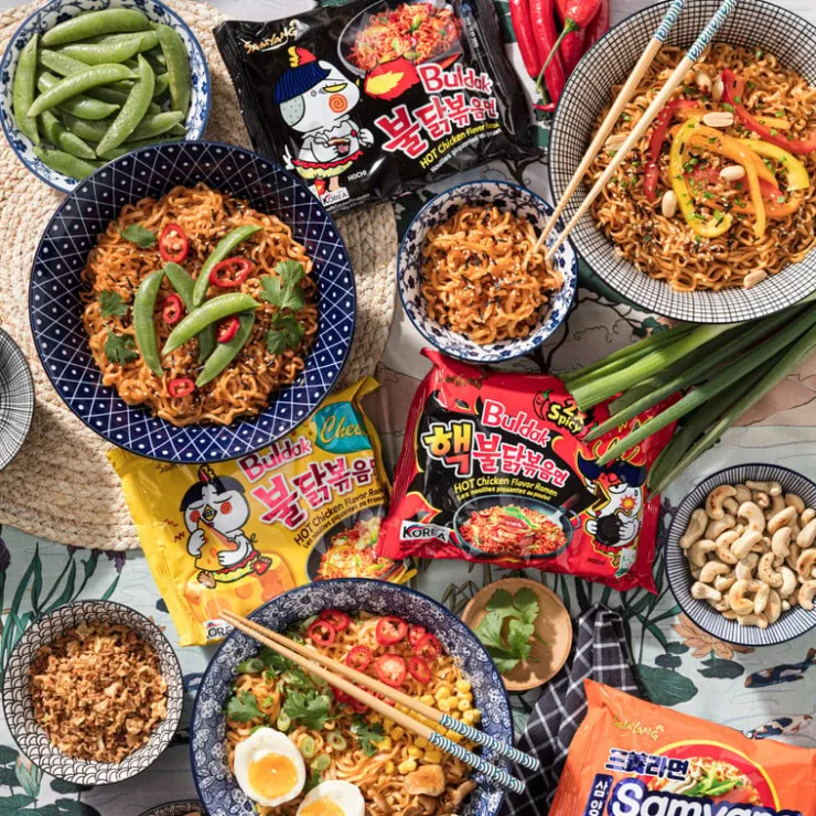 Xenos Samyang buldak noodles - hot chicken - spicy- Koreaanse Keuken|Pasta, Rijst En Wraps