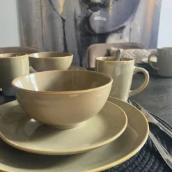 Xenos Serviesset - beige - 16-delig - 4 persoons - reactive glaze- Serviessets