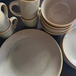 Xenos Serviesset - beige - 16-delig - 4 persoons - reactive glaze- Serviessets