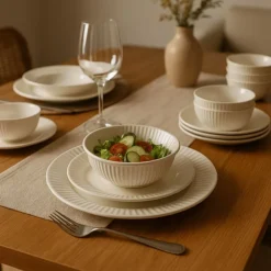 Xenos Serviesset streep - wit - 16-delig- Serviessets|Kerstservies