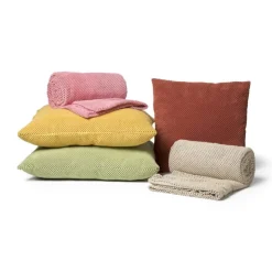 Xenos Sierkussen blokje - okergeel - 60x60 cm- Kussens