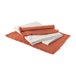 Xenos Tafelkleed Zand - beige - 140x240 cm- Tafelkleden|Kersttafelkleden