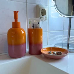 Xenos Tandenborstel beker duo - oranje/roze - ø6.5x11.5 cm- Tandenborstelbekers|Badkamer Accessoires